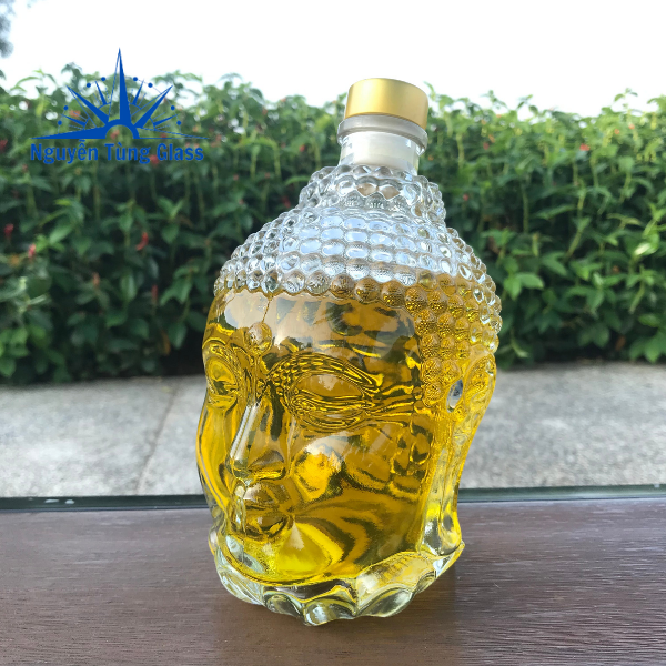 chai thuỷ tinh đựng rươu 750ml hình phật thủ
