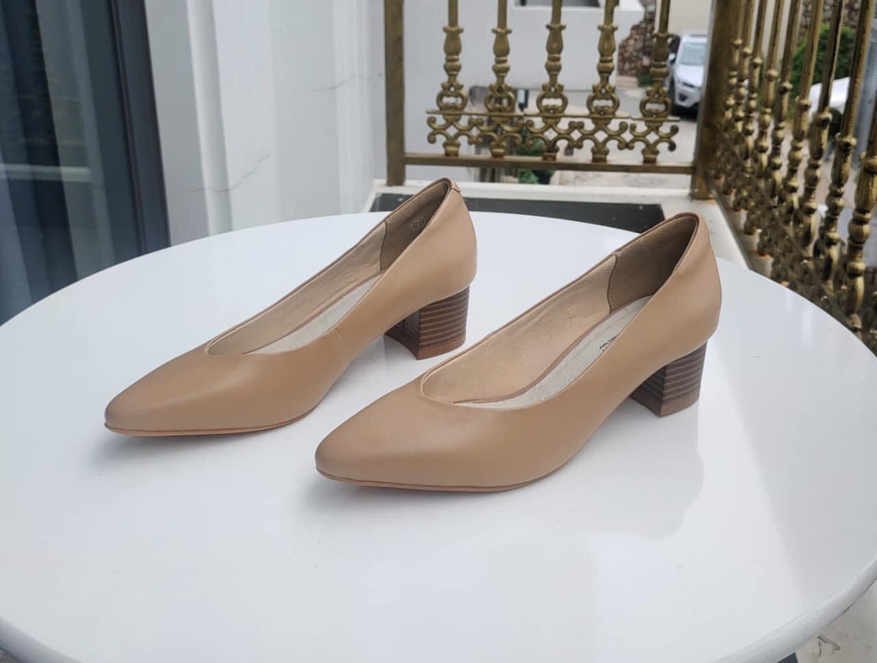 Giày công sở Supersoft 5cm khoét tim da thật