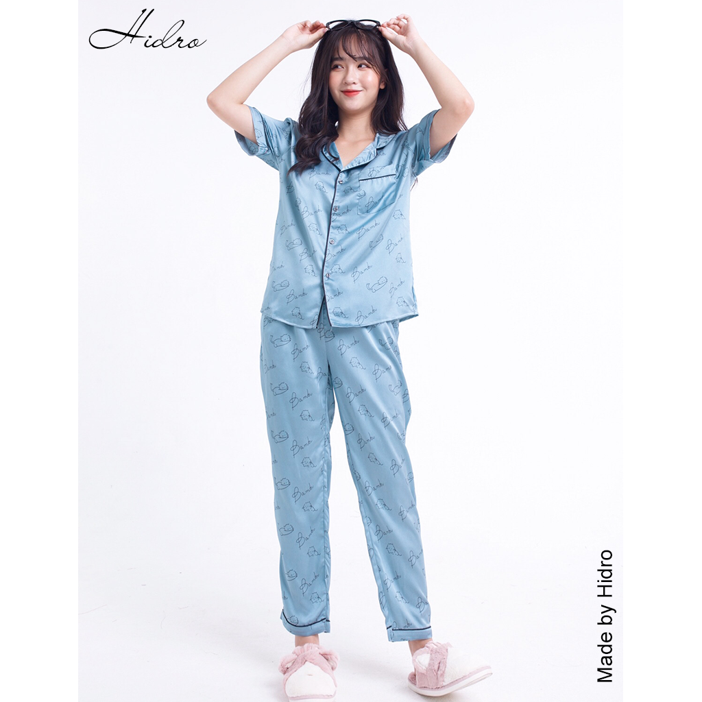 HIDRO Bộ lụa satin cộc dài họa tiết