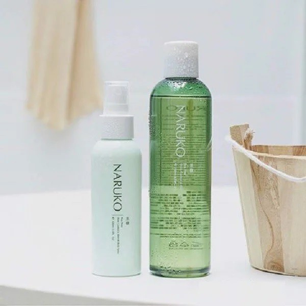 Sữa tắm Naruko Tea Tree Shine Control and Blemish Clear