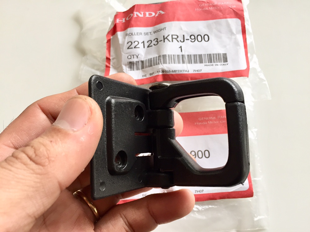 [HCM]Móc treo đồ Sh ý mới 100%