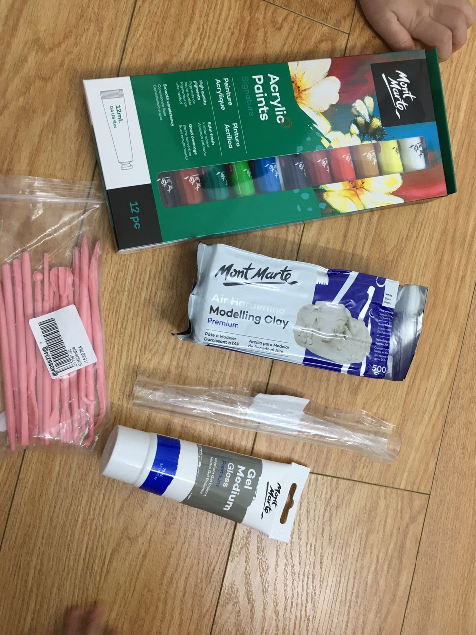 THANH LĂN ĐẤT SÉT BẰNG ACRYLIC