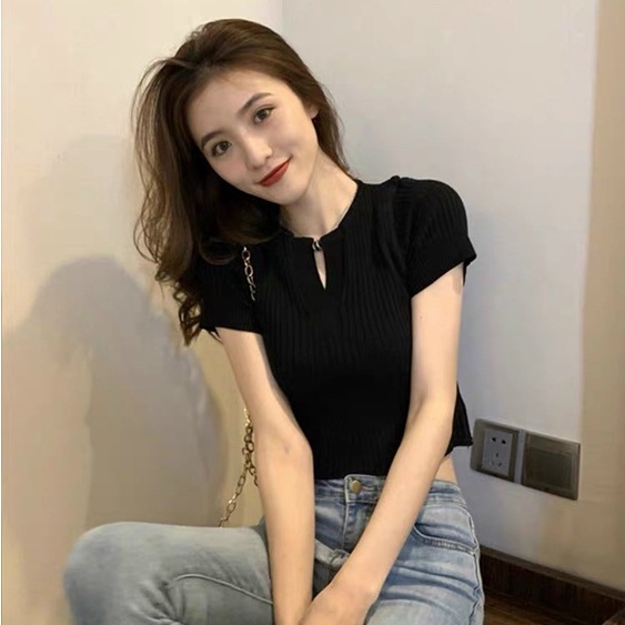 Áo Croptop Basic dễ phối đồ , chất len gân tạo form dáng A02