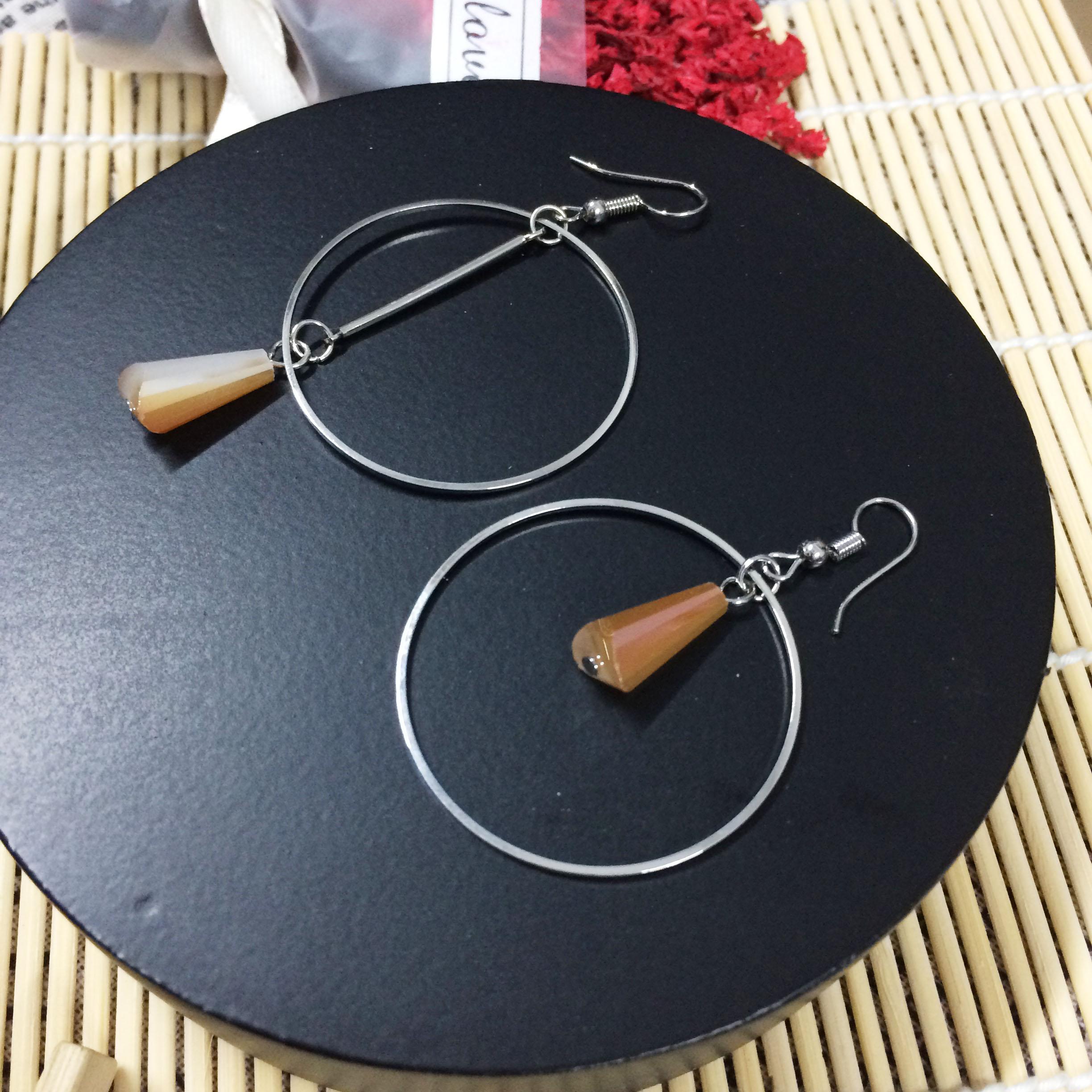 Khuyên tai thời trang bất đối xứng SDX19