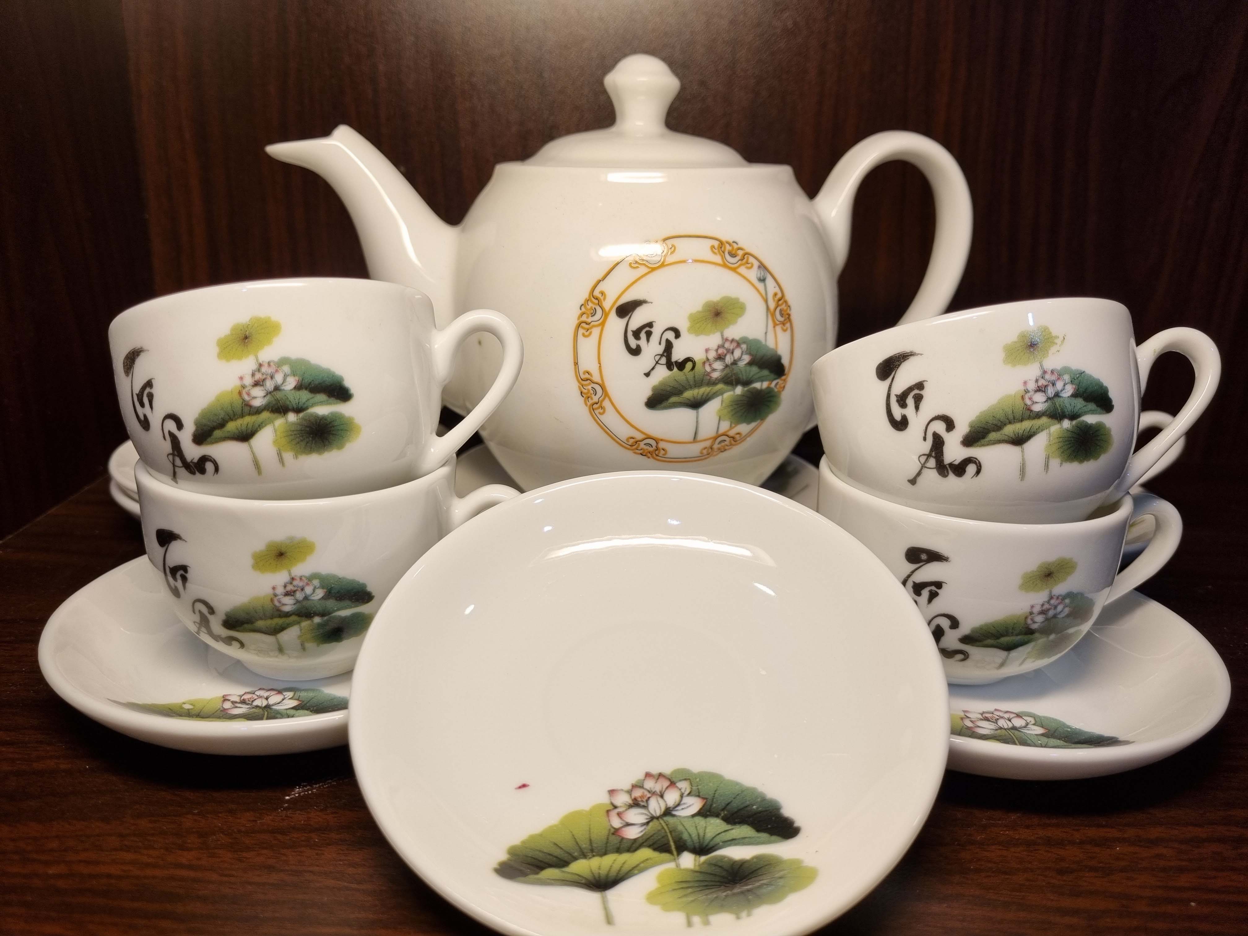 Bộ ấm chén/bộ trà hoa sen xanh loại to (650ml), hàng đẹp, giá rẻ