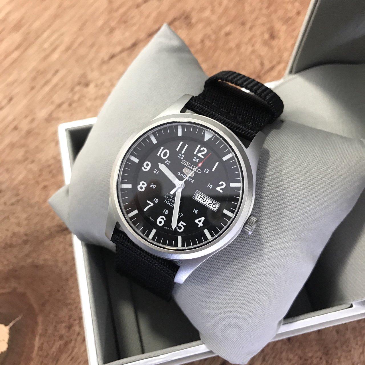 Đồng hồ seiko 5
