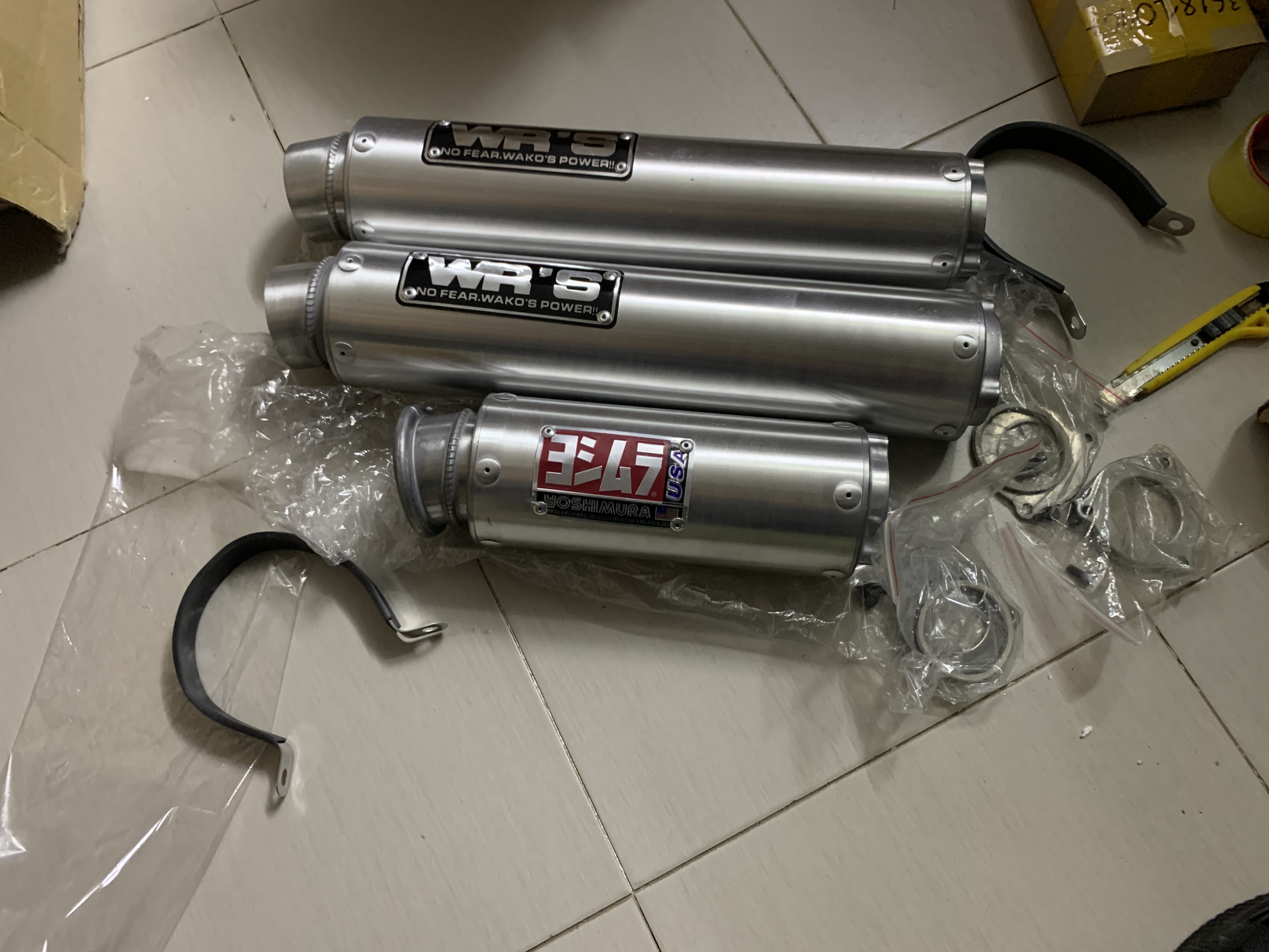 Lon Pô Yoshi CB400 Dài 33cm