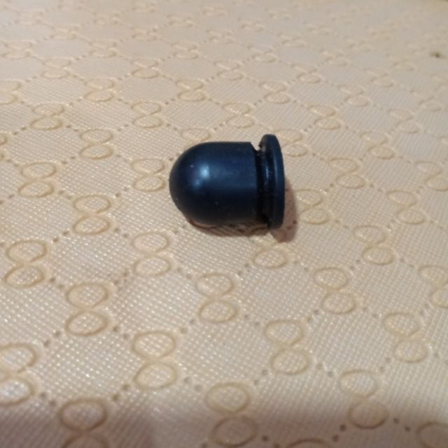 [HCM]Núm Vú/ Núm Bơm Xăng Đen Máy Cắt Cỏ