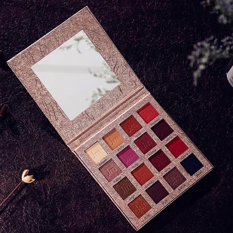 Bảng phấn mắt Jeanmiss [ ảnh tự chụp
