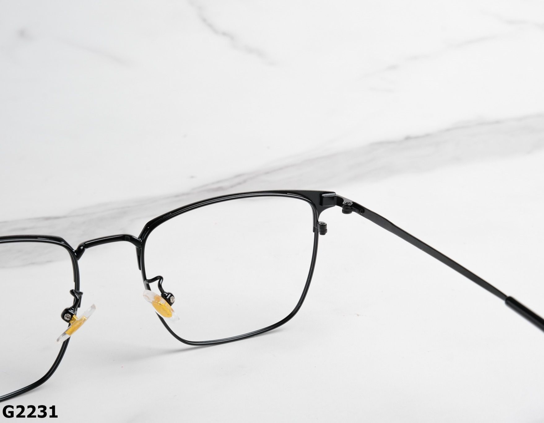 Gọng Kính Cận Titanium Shady Unisex G2231 (Nhiều màu)
