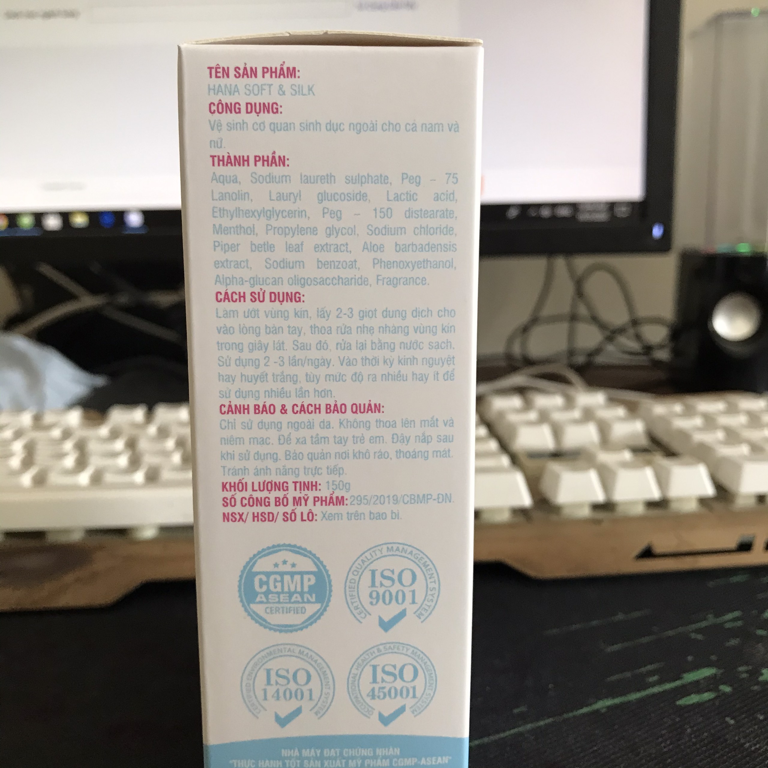 [HCM] Dung dịch vệ sinh phụ nữ Hana soft silk