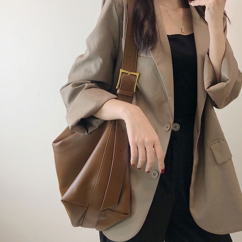 Túi da đeo chéo quai lớn phong cách Hàn quốc