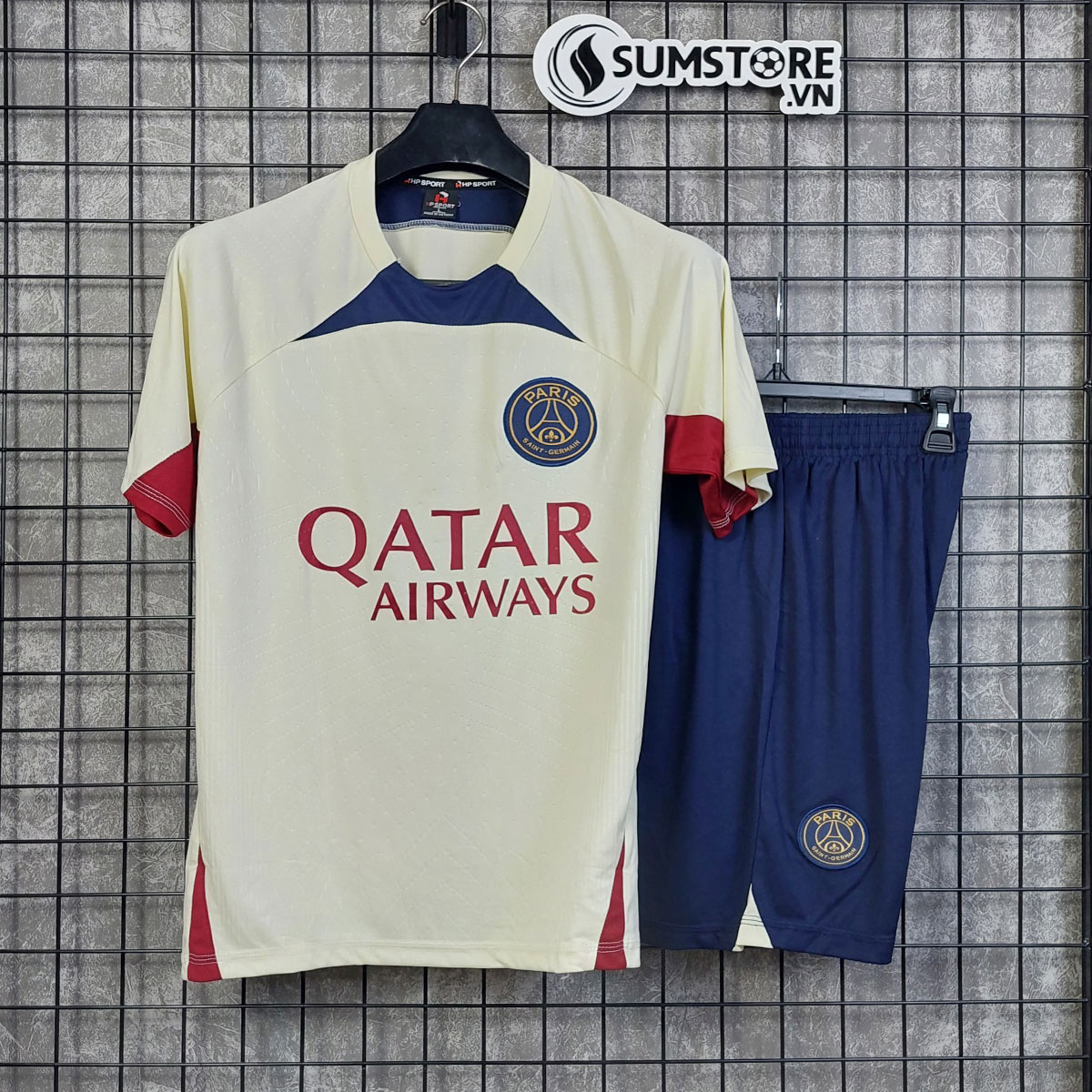 Áo Bóng Đá Thể Thao Nam Nữ CLB PSG Kem - Đồ Đá Banh Thun Lạnh 2023