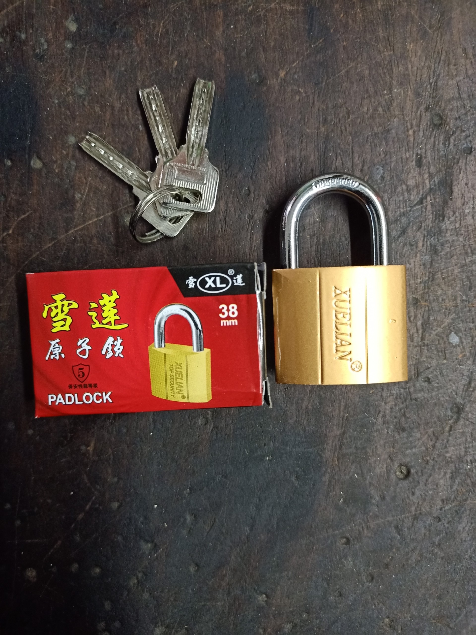 Ổ khoá bấm chìa muỗng xl 38mm
