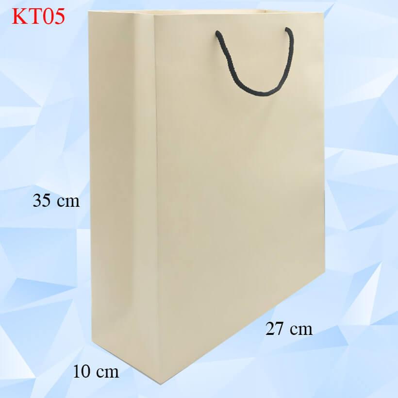 Combo 50 túi giấy kt05