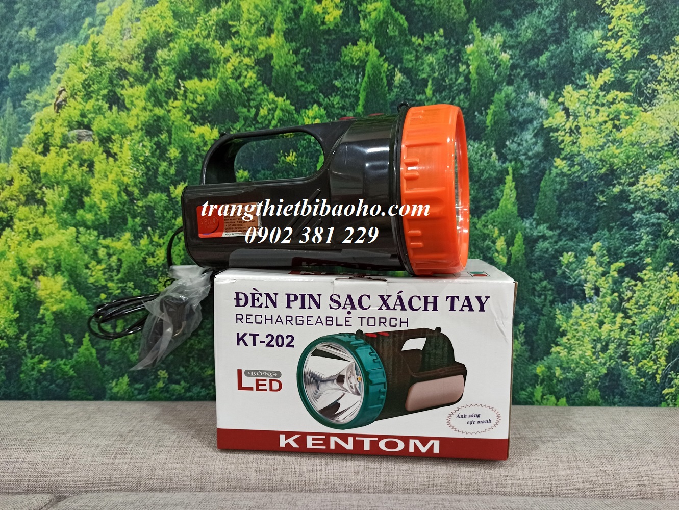 Đèn pin sạc xách tay Kentom KT 202