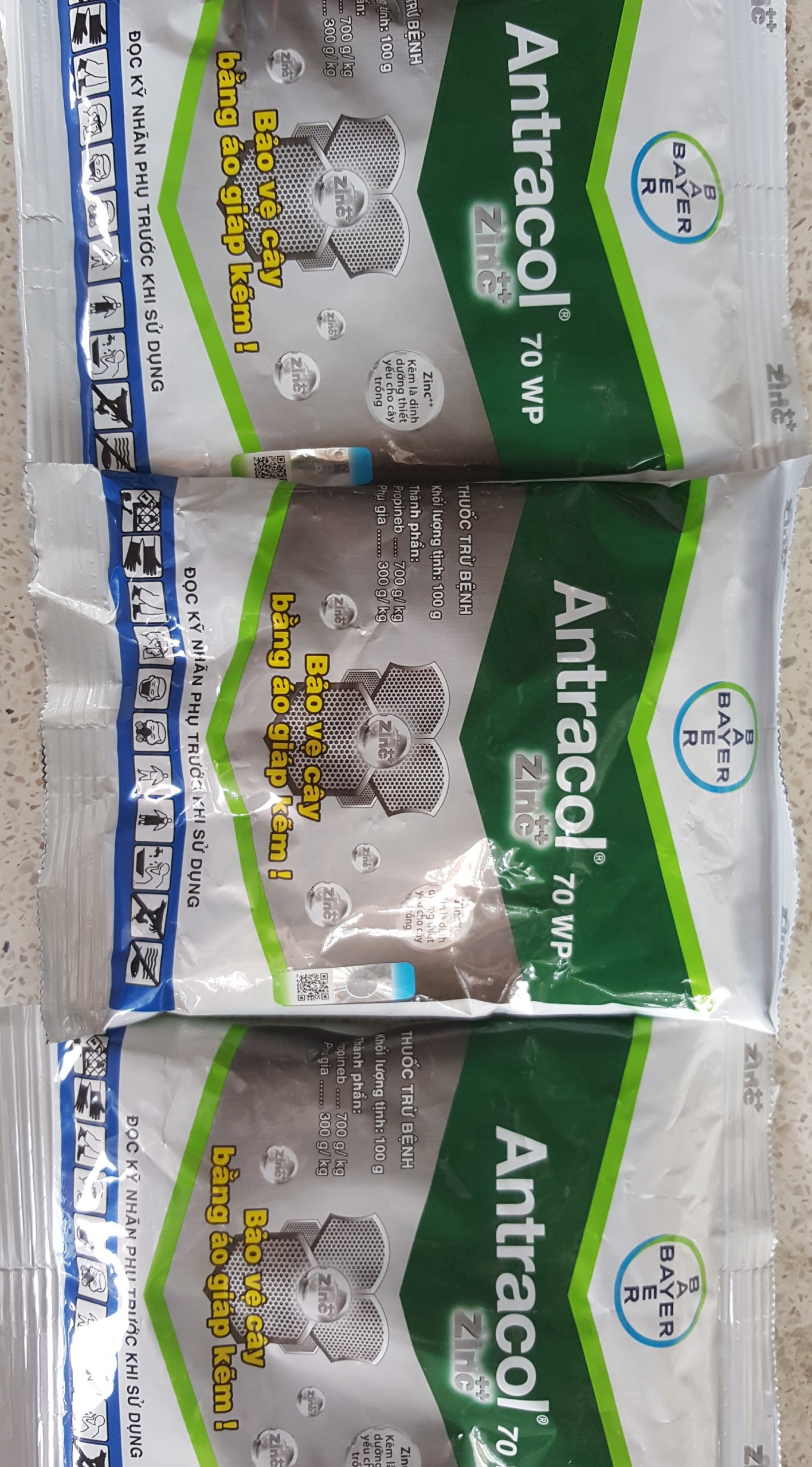 Thuốc trừ bệnh Antracol 70WP - Gói 100g