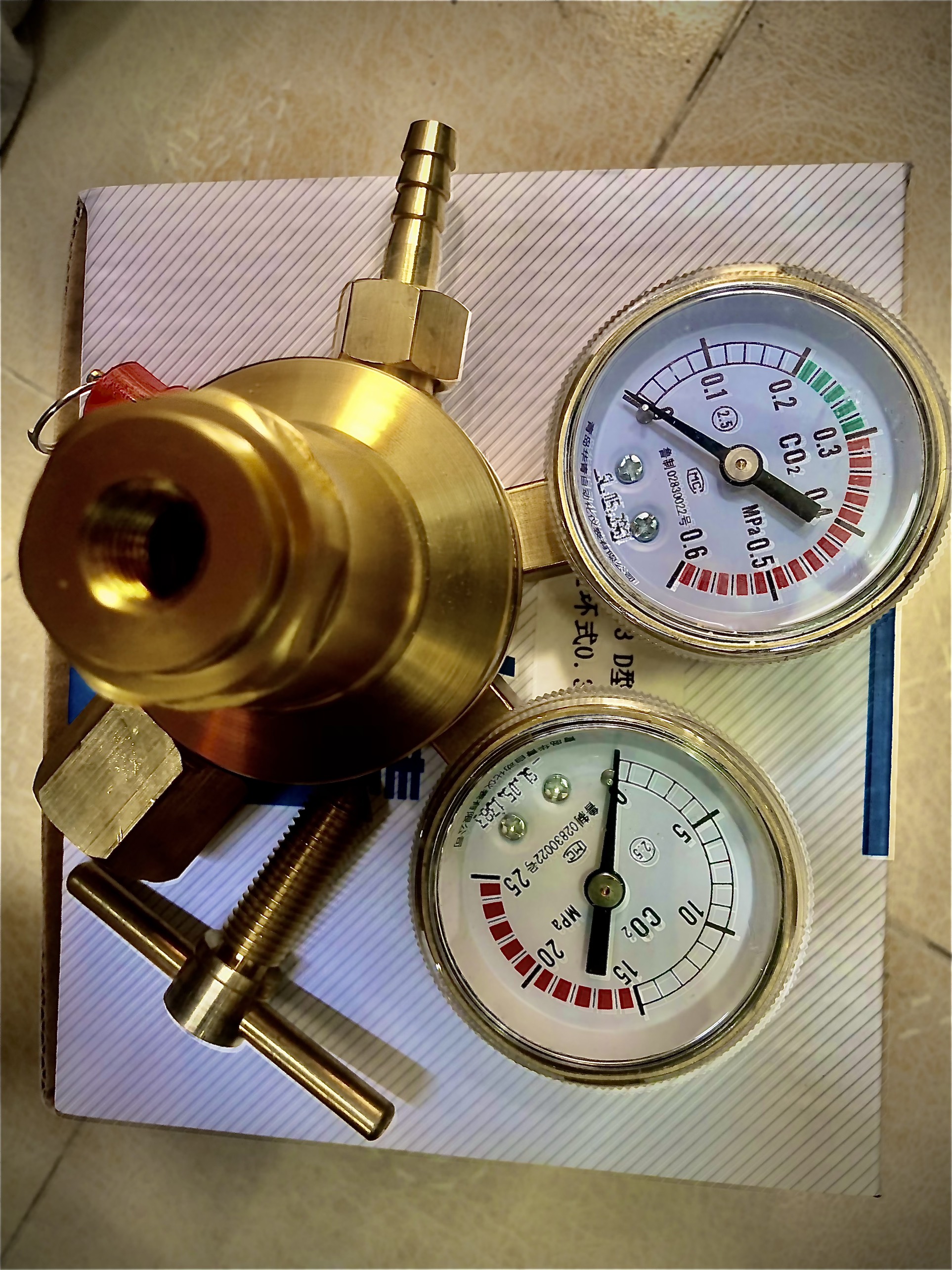 [HCM]Van Điều Áp CO2 Két Bia vntrade