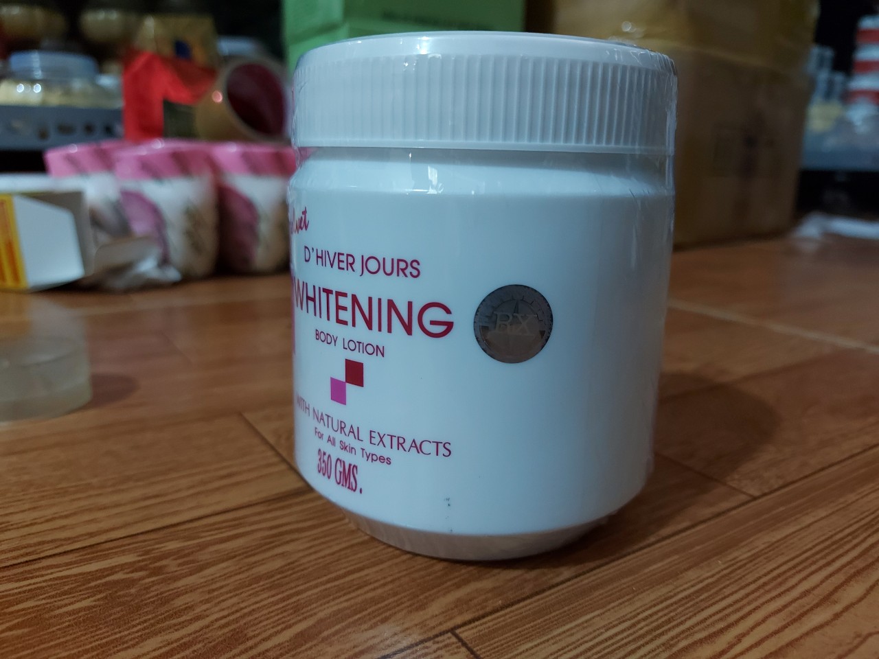 KEM BODY WHITENING THAI 350G