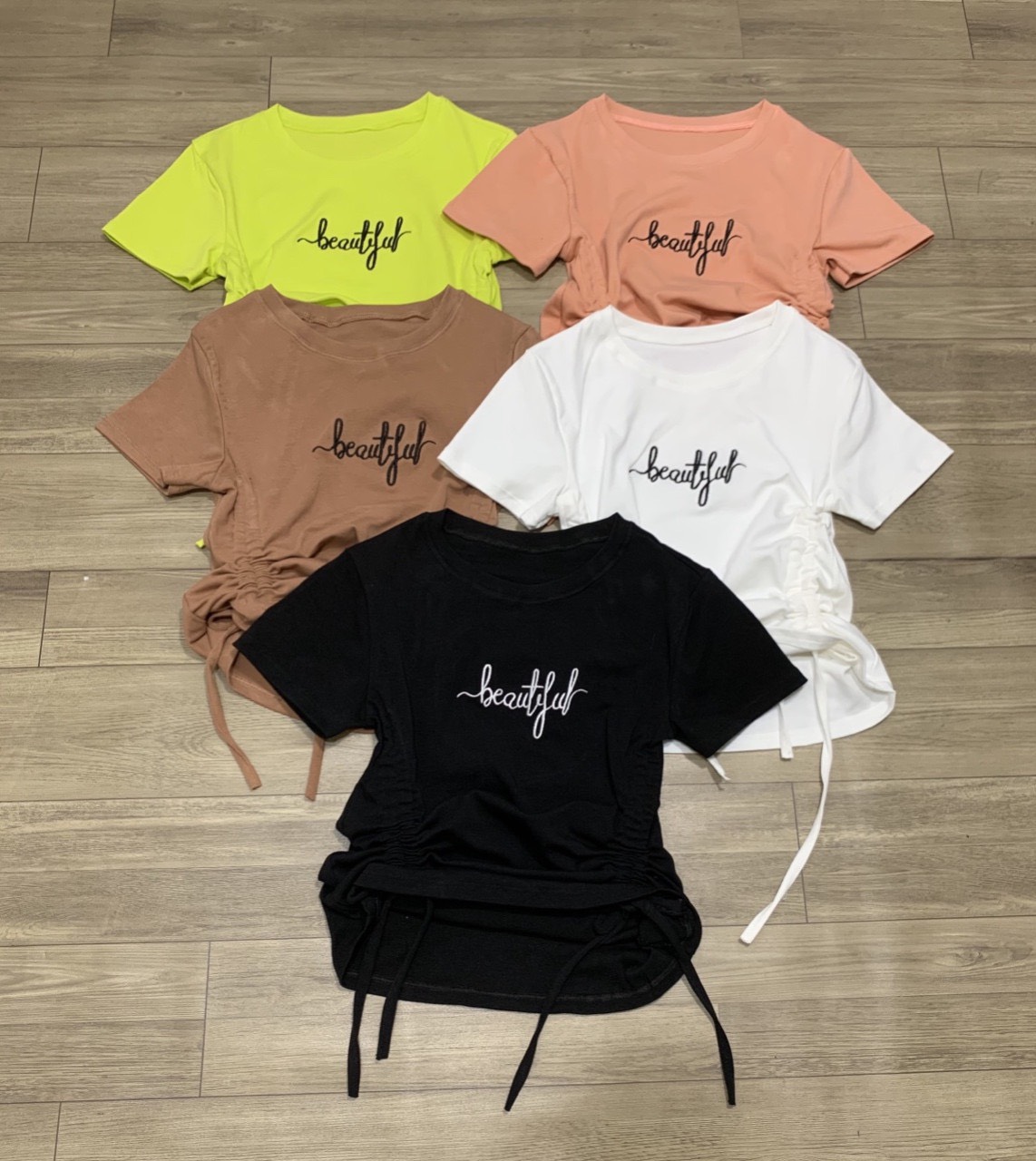 Áo croptop kiểu rút 2 bên thân thêu chữ beautiful xinh xắn dễ thương