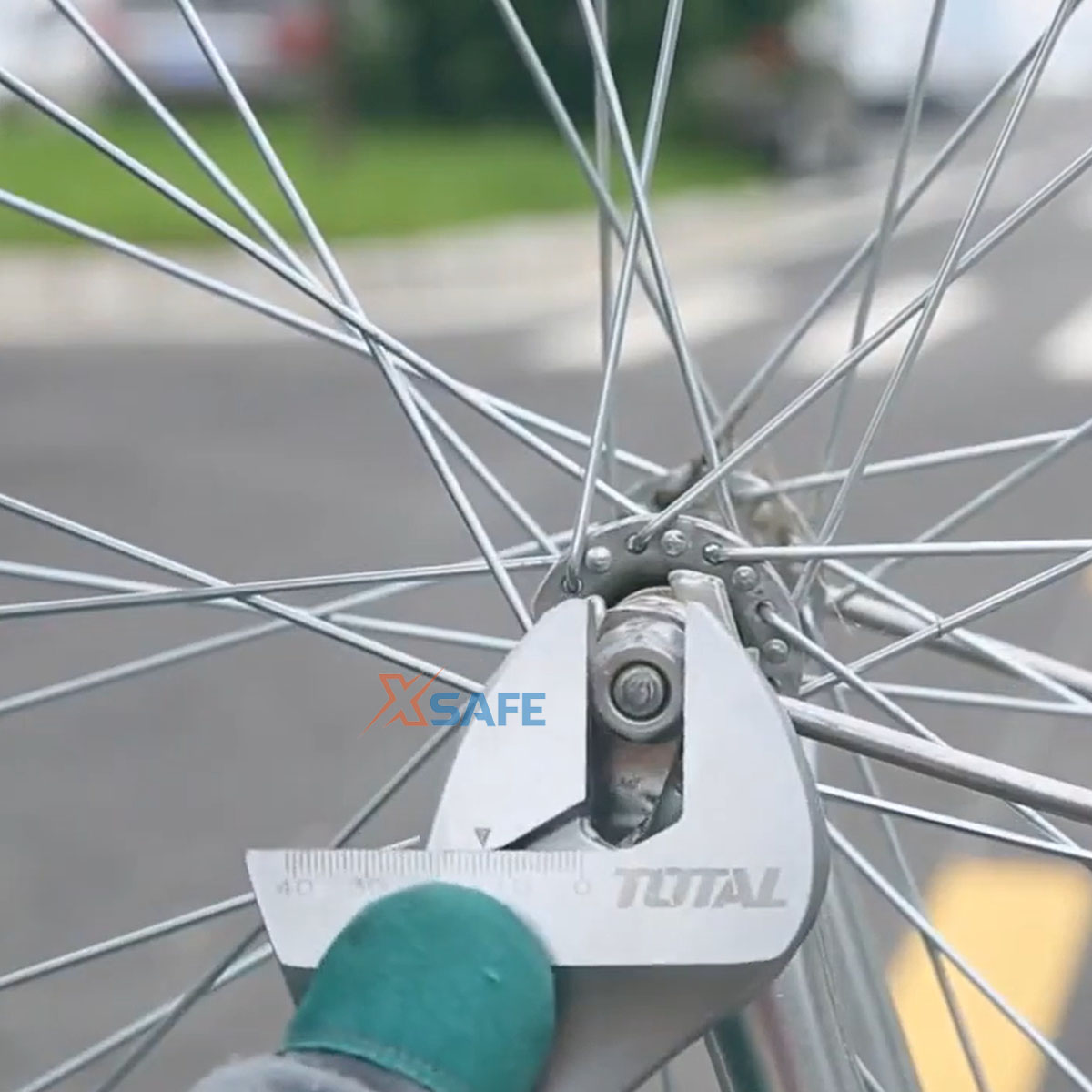 Mỏ lết cầm tay đa năng Total Ingco Wadfow chất liệu thép cao cấp siêu cứng điều chỉnh độ mở sửa chữa tháo mở bulong mỏ lết công mỏ lết răng