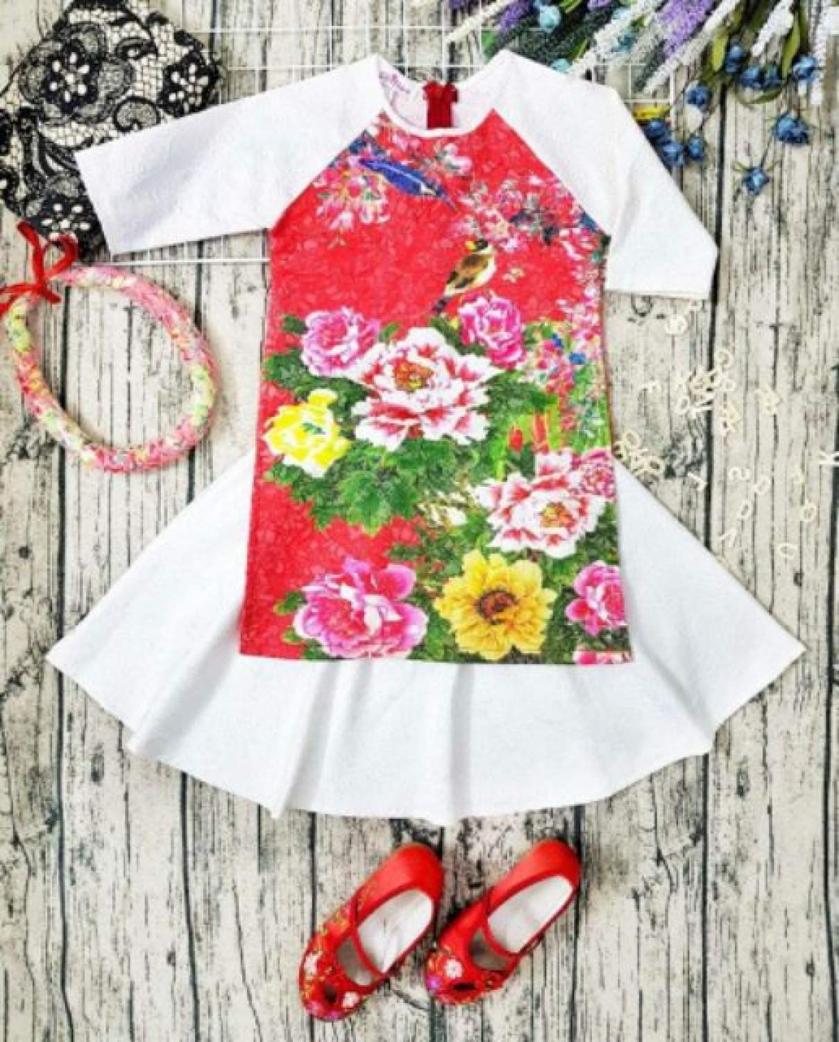 Áo dài cách tân bé gái chất vãi gấm