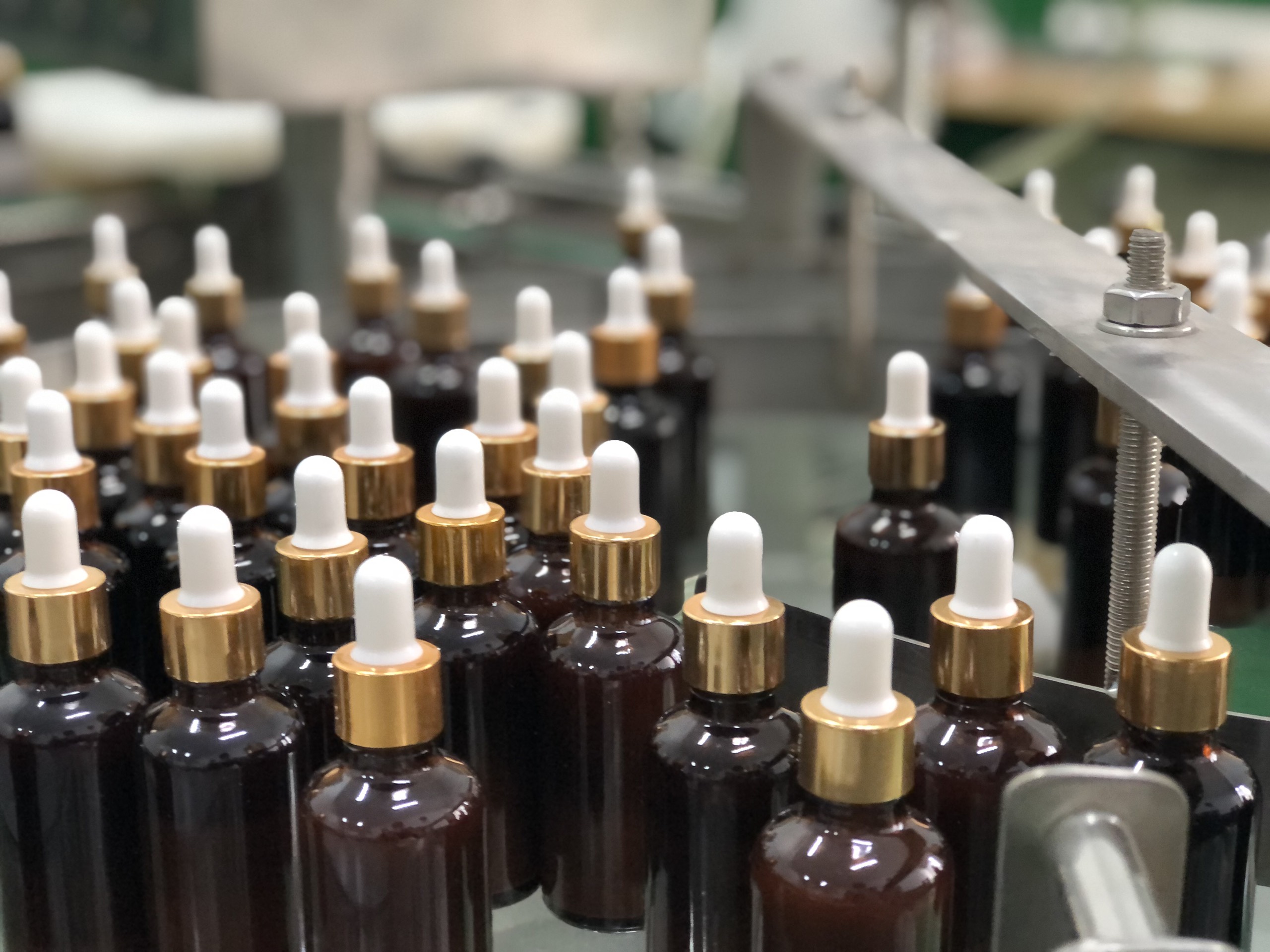 Cốt sâm Tái Tạo Da mờ nám, tàn nhang, trắng da handmade 450ml