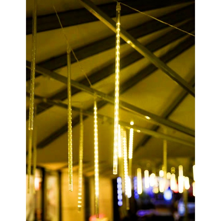 Đèn Led Thả Ngoài Trời Sao Băng Chùm [ 8 cây 50cm ]