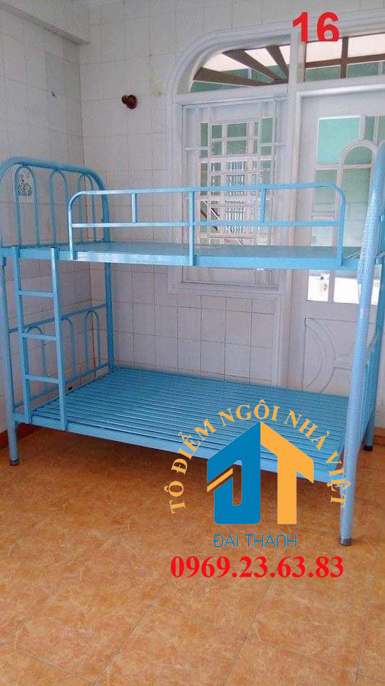 Giường sắt hai tầng Đại Thành 0.8 màu xanh