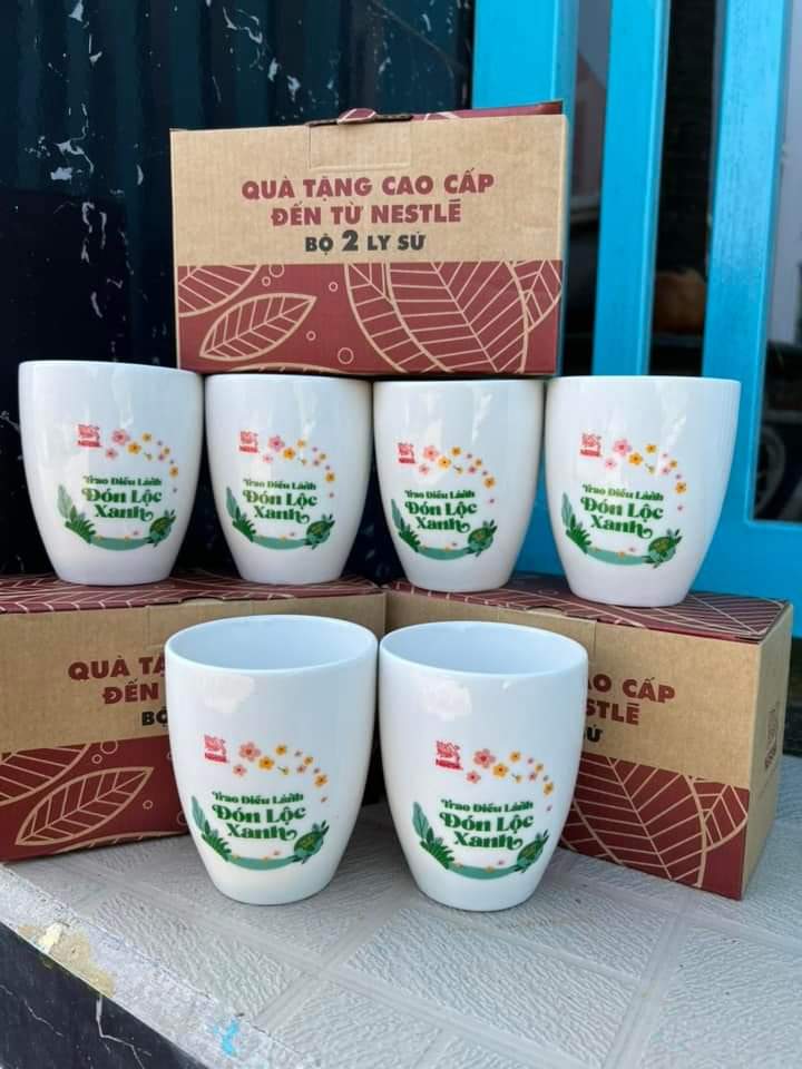 [HCM]Ly sứ có quai họa tiết siêu xinh