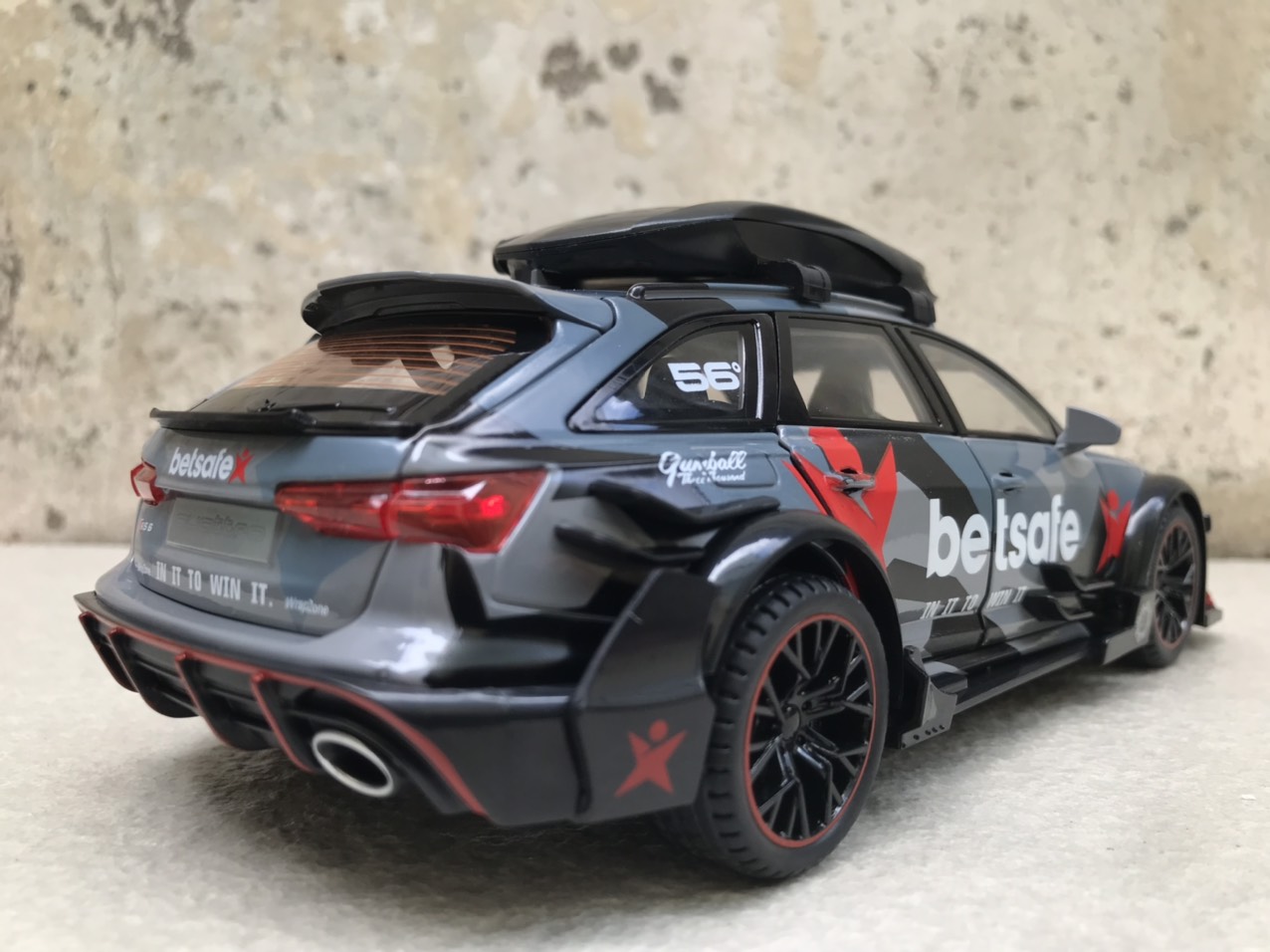 Mô hình xe AUDI RS6 Sport 1:24