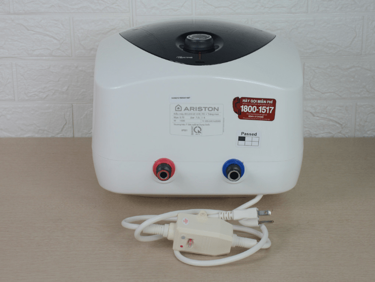 Bình nóng lạnh 6 lít Ariston AN LUX 6 UE 1.5 FE ( lắp trên tủ bếp)