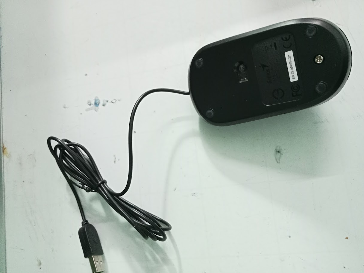 Chuột quang có dây Genius DX-110 (Màu đen)