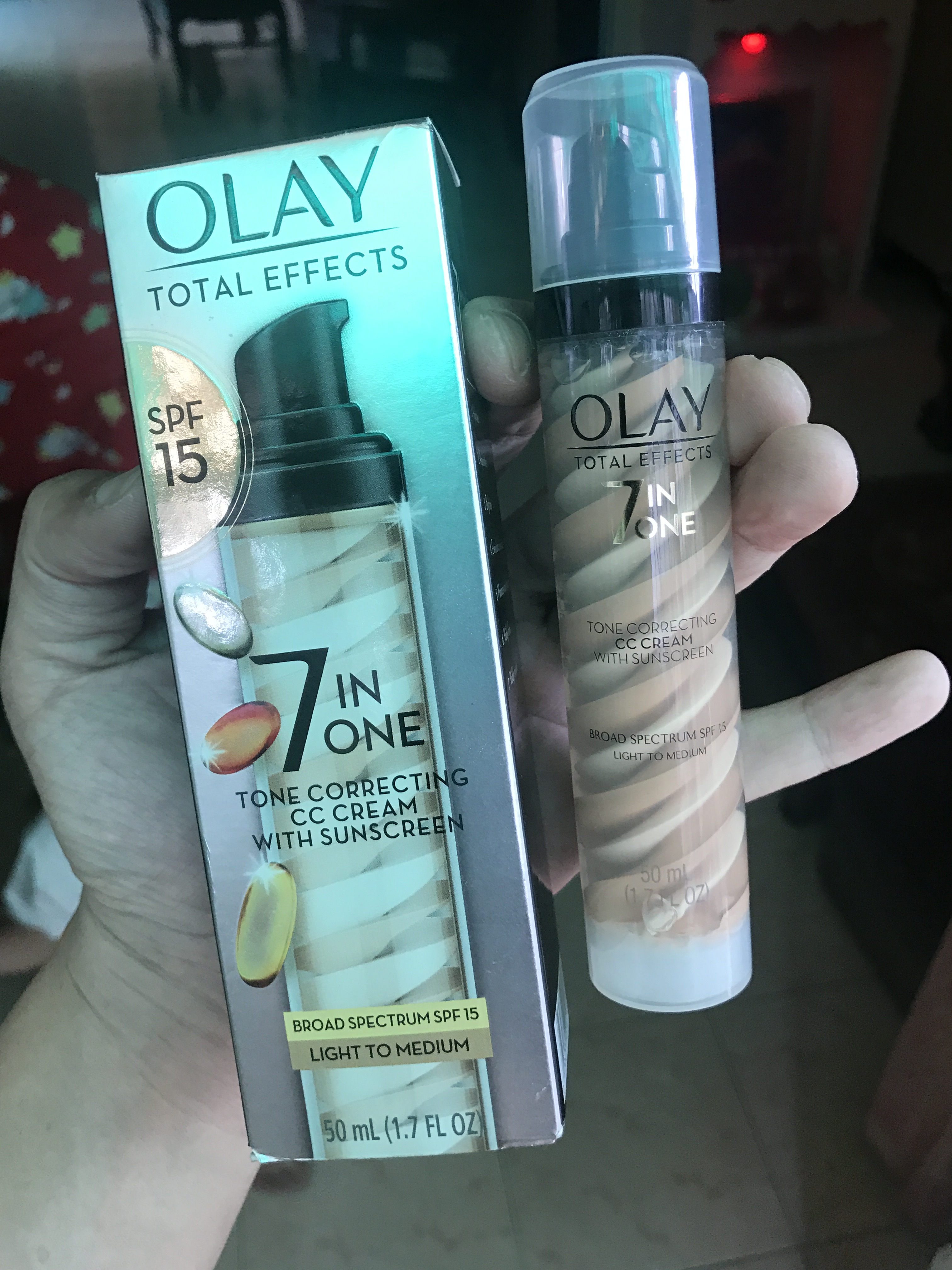 Kem nền Olay Total Effects CC Cream – 7 in One Tone Correcting Moisturizer with Sunscreen (Light to Medium)