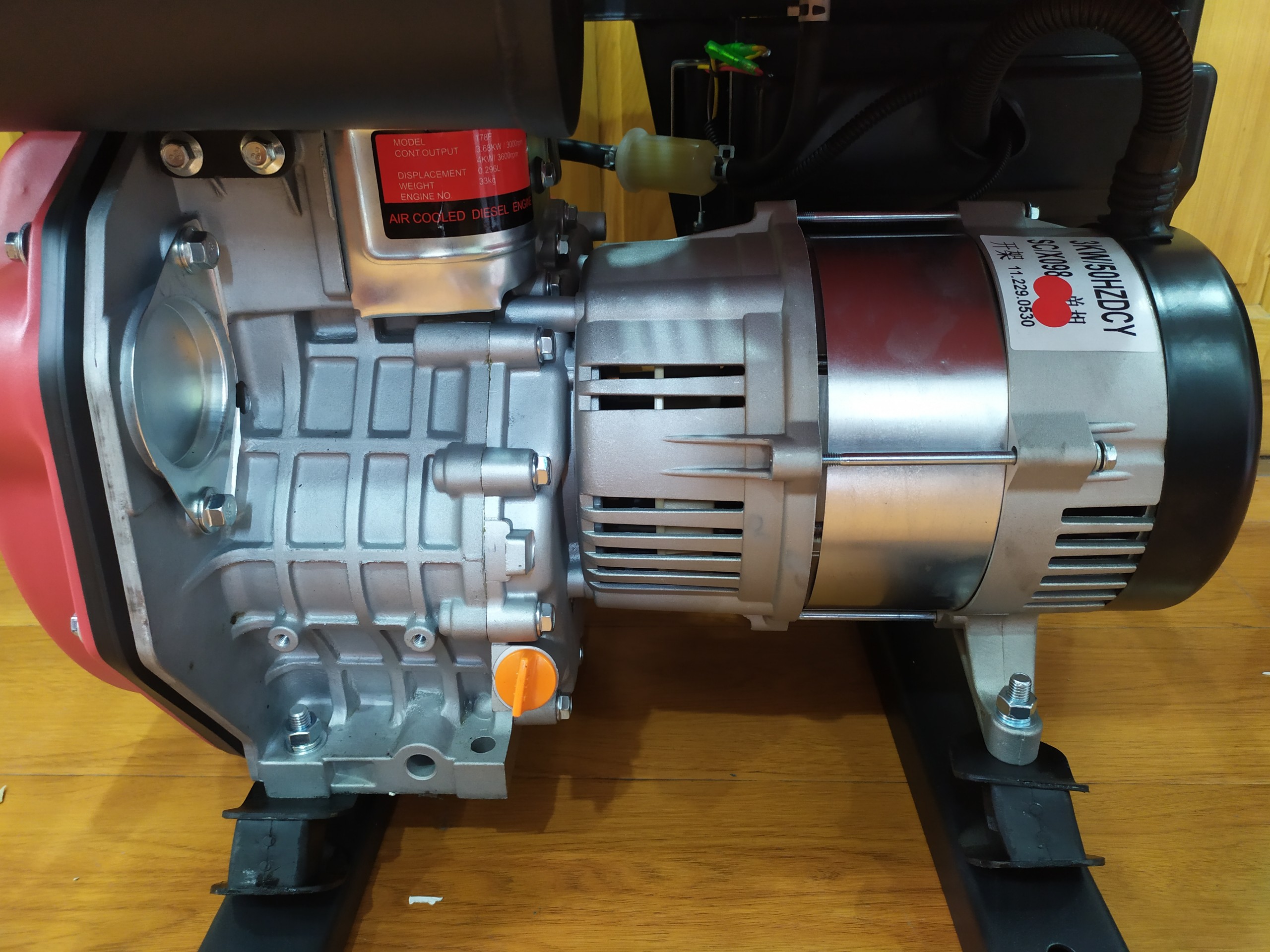 Máy Phát Điện Chạy Dầu 3kVA Koop KDF4000X