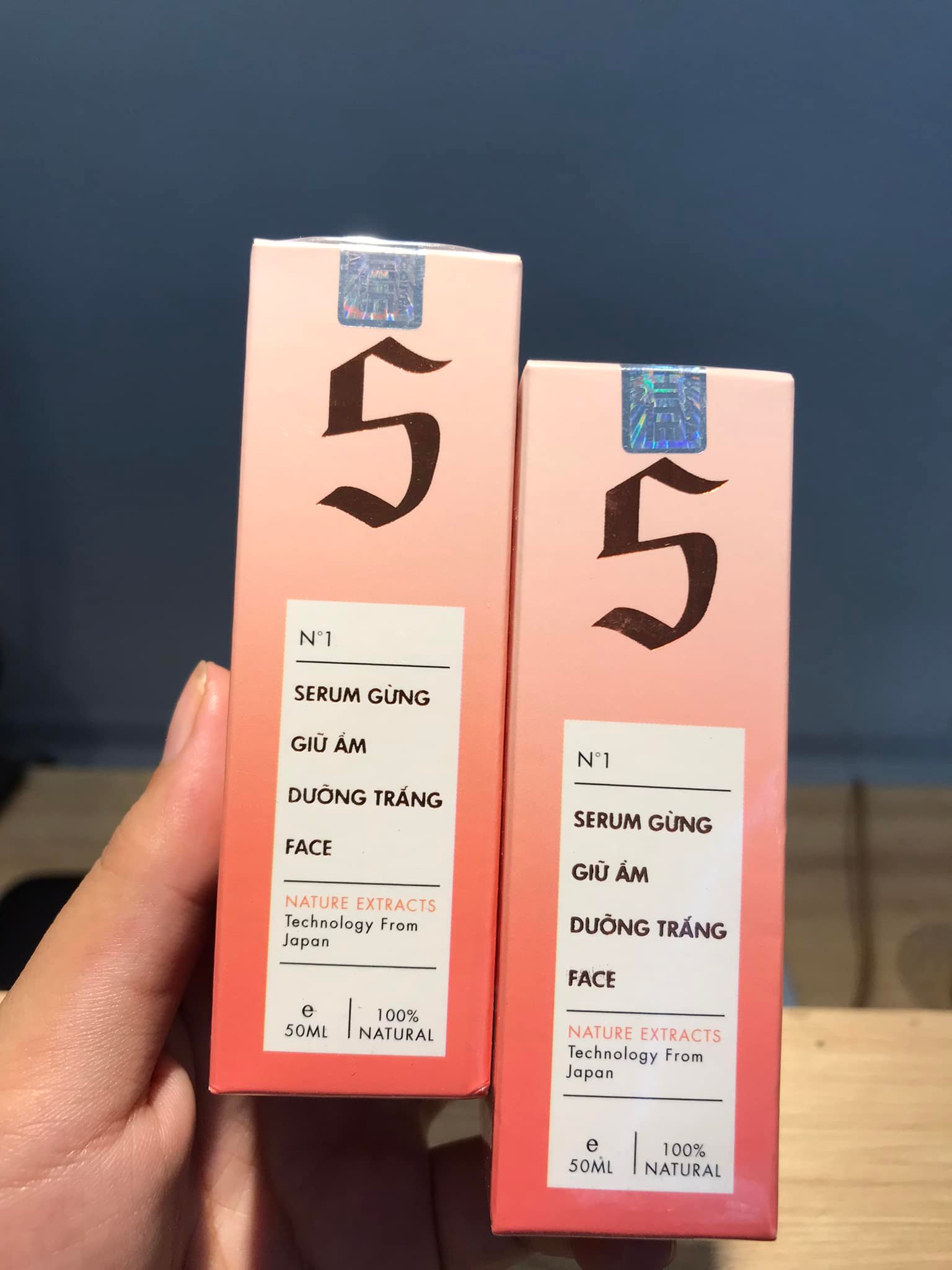 SERUM GỪNG SWHITE DƯỠNG SÁNG DA CẤP ẨM