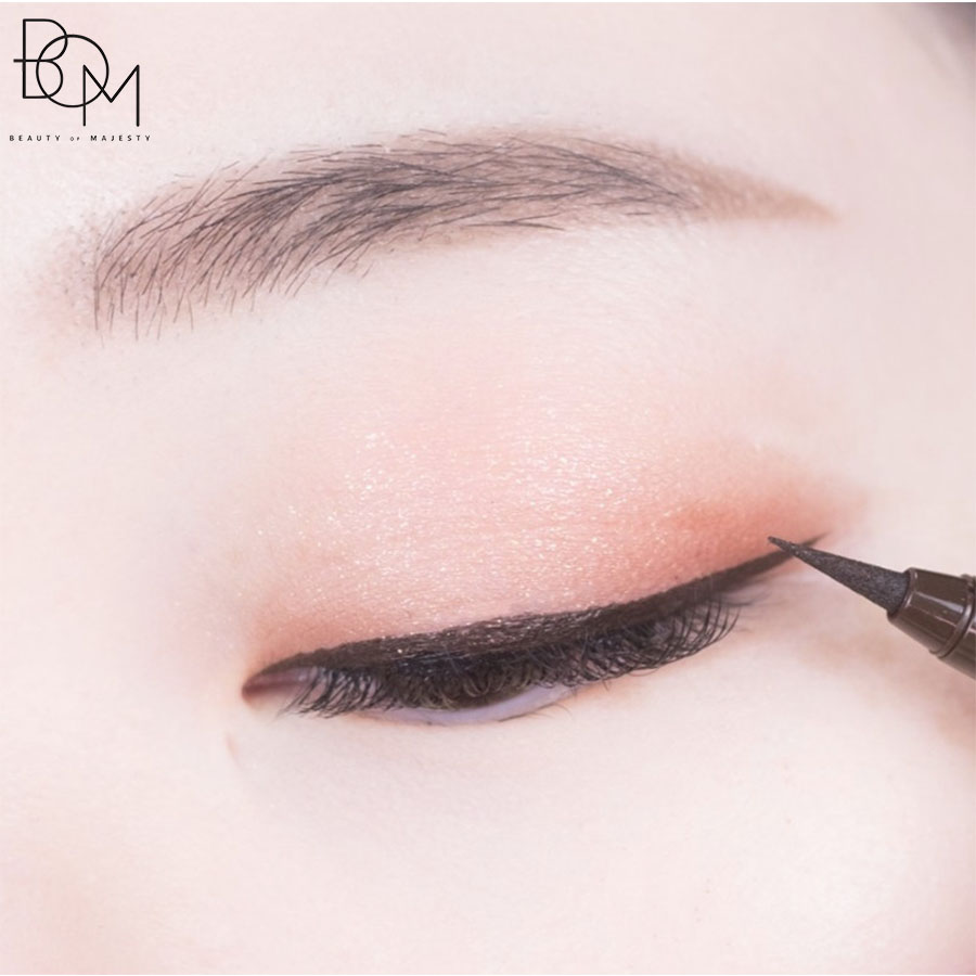 Kẻ Mắt Nước BOM Wonderproof Pen Eye Liner 0.5g