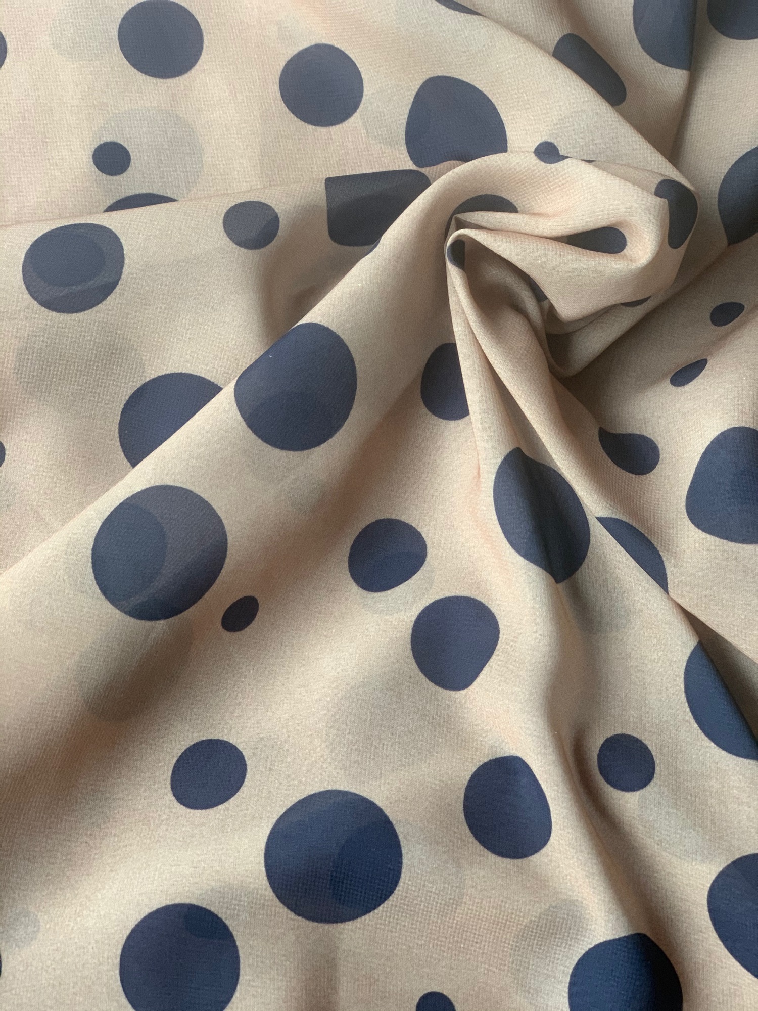 1m Vải Chiffon chấm bi màu cỏ úa