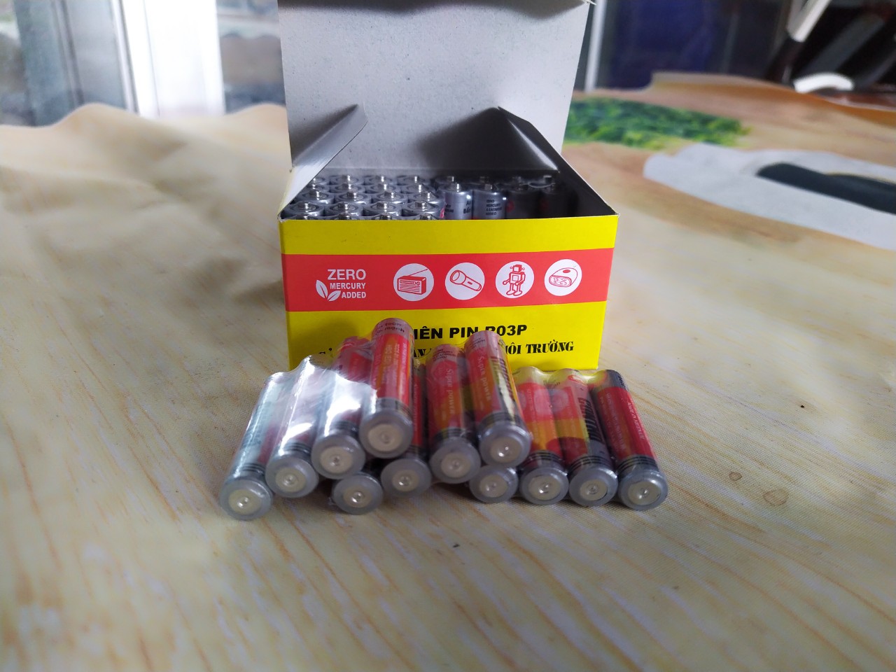 Pin Con Thỏ Loại 3AAA, 40 viên hộp