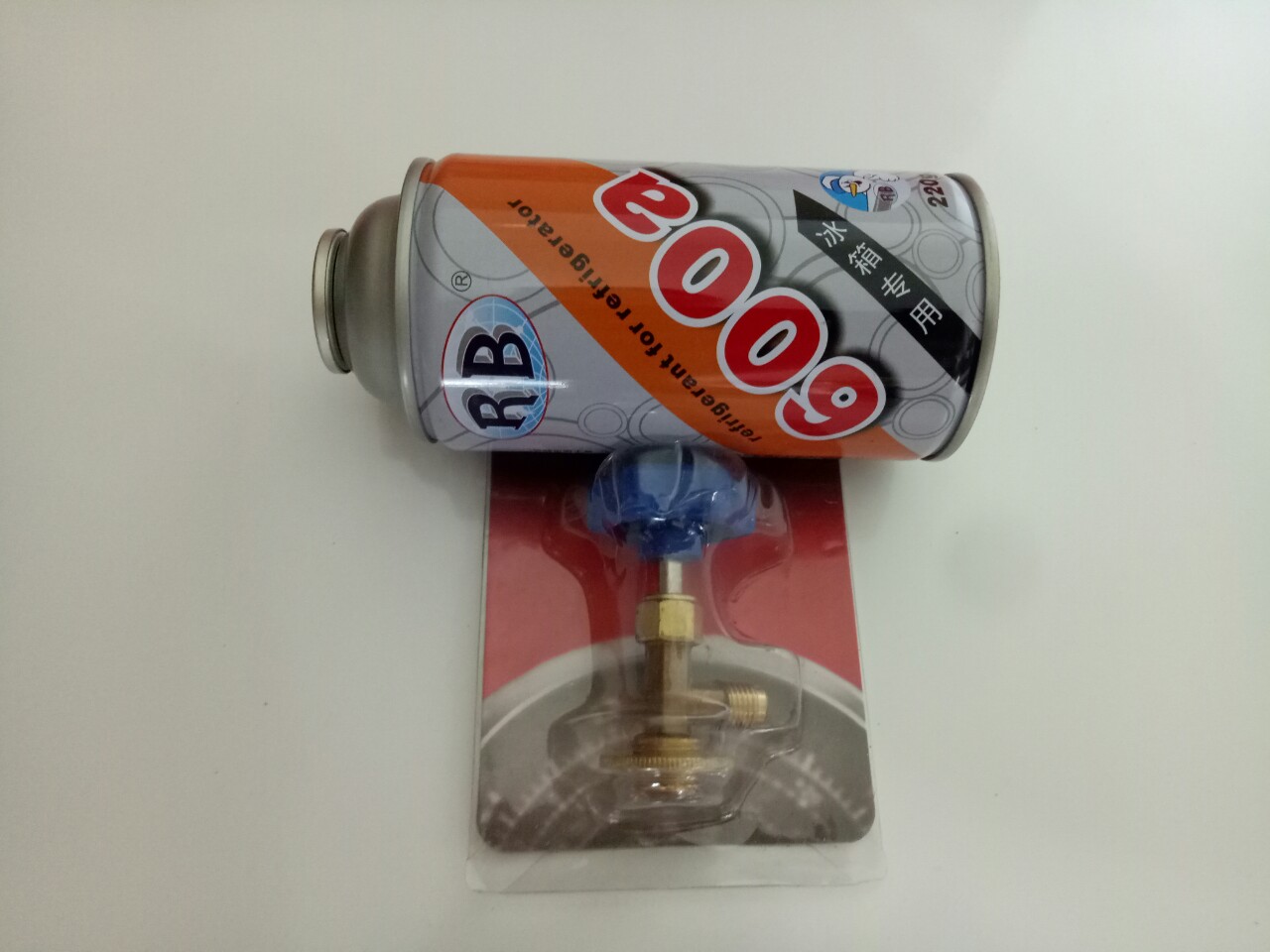 Bình gas mini R600a + Van Gas