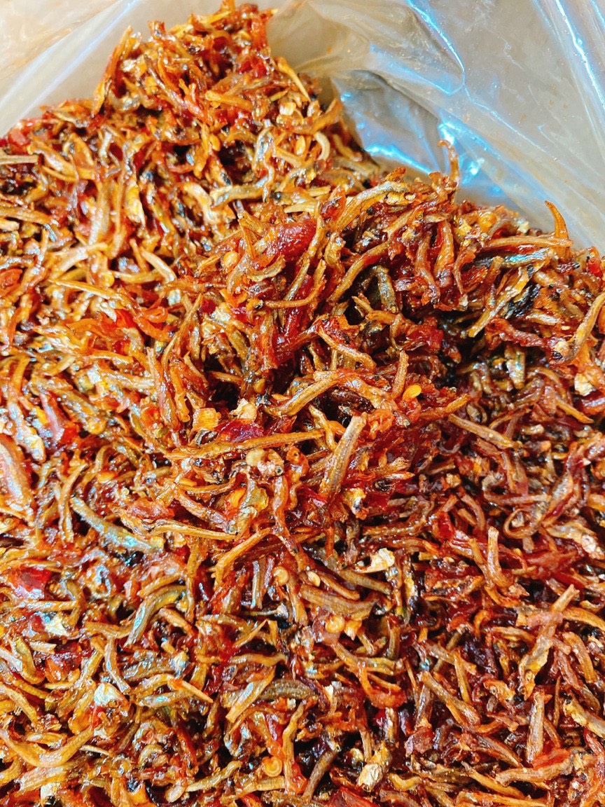 Cá Cơm Rim Mắm Tỏi Ớt Cực Ngon 250g