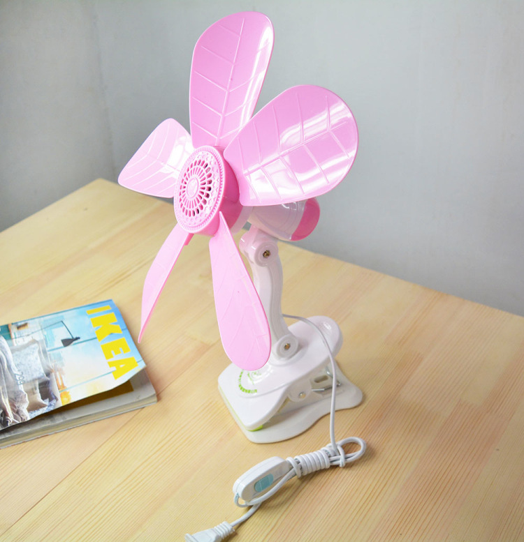 Quạt kẹp bàn 5 cánh hình lá