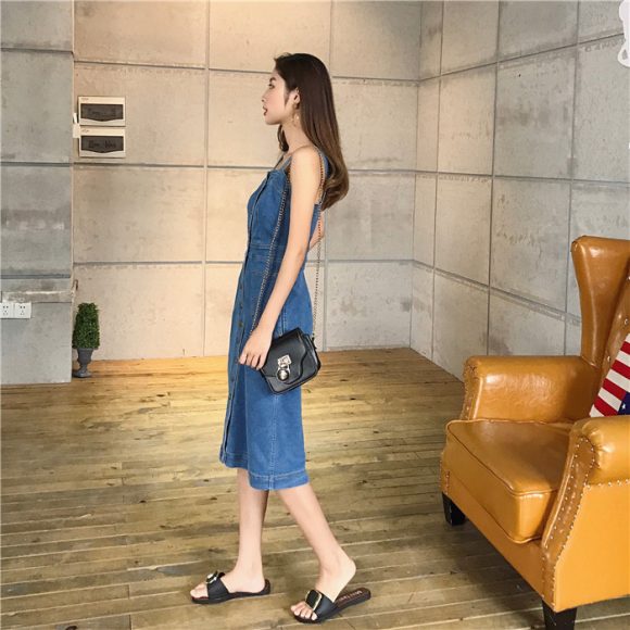ĐẦM YẾM JEAN FORM DÀI  CÁ TÍNH D7780