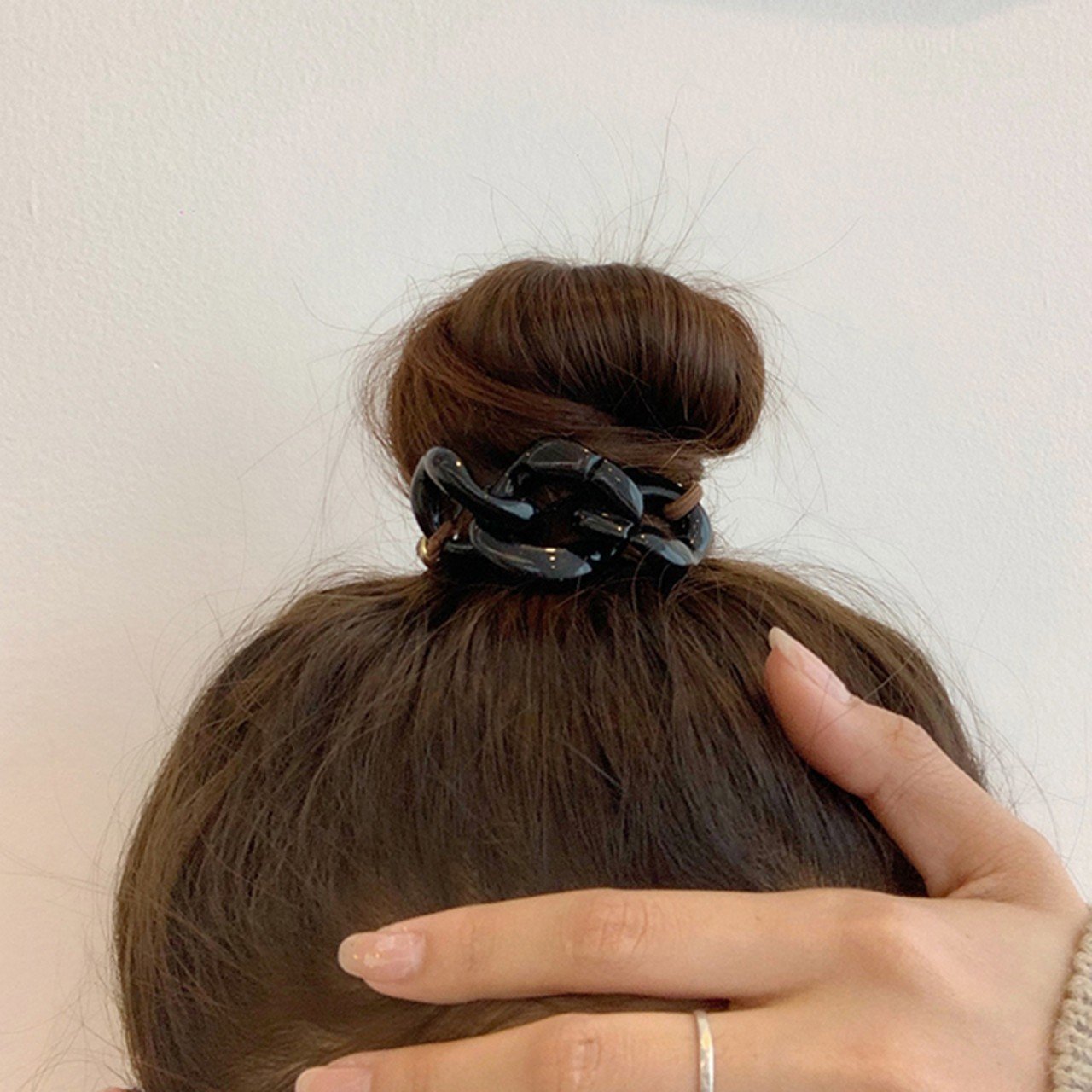 CỘT TÓC HÌNH MẮC XÍCH VINATGE