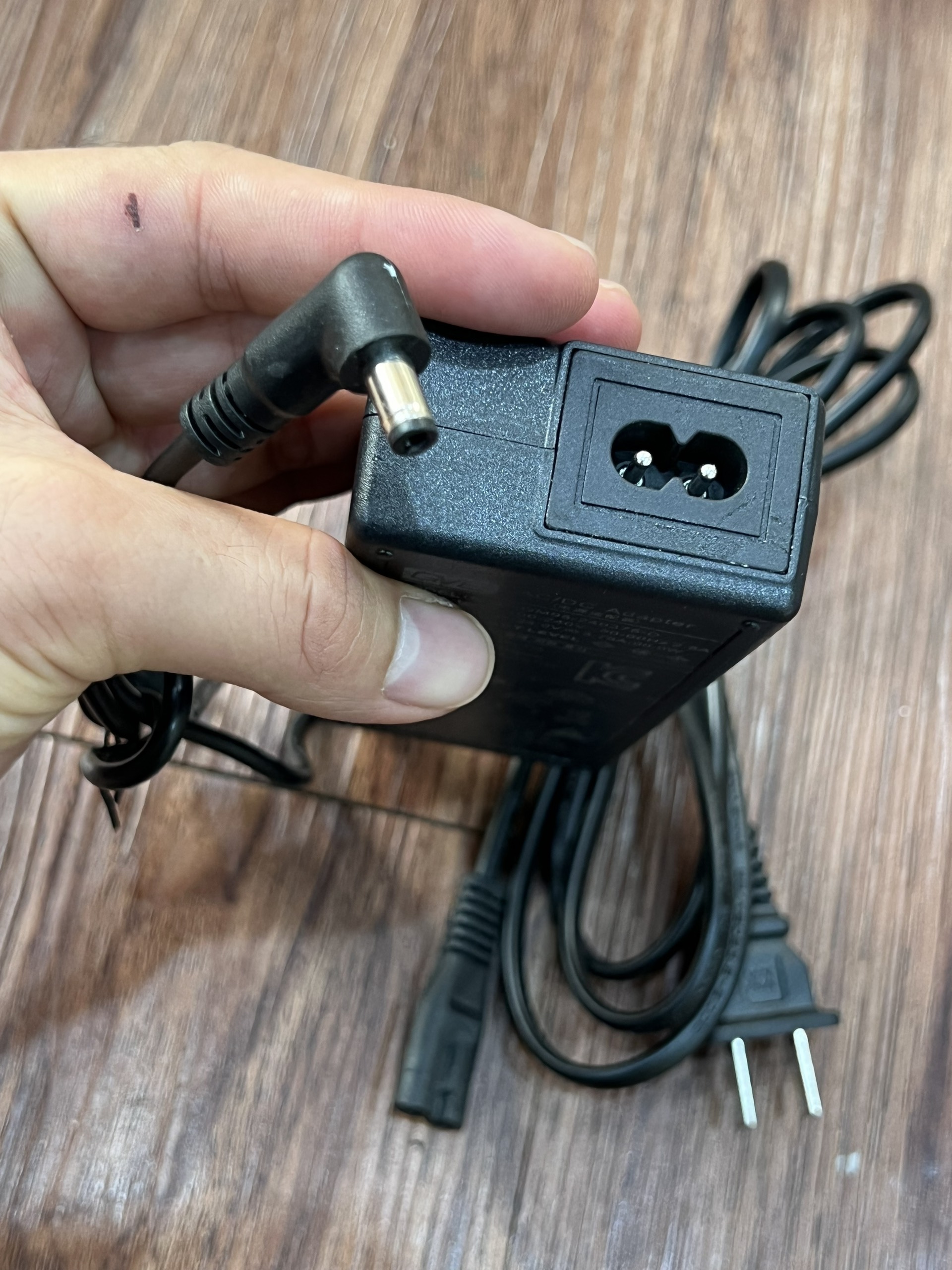 nguồn adapter DC 24V 3.75A loại tốt
