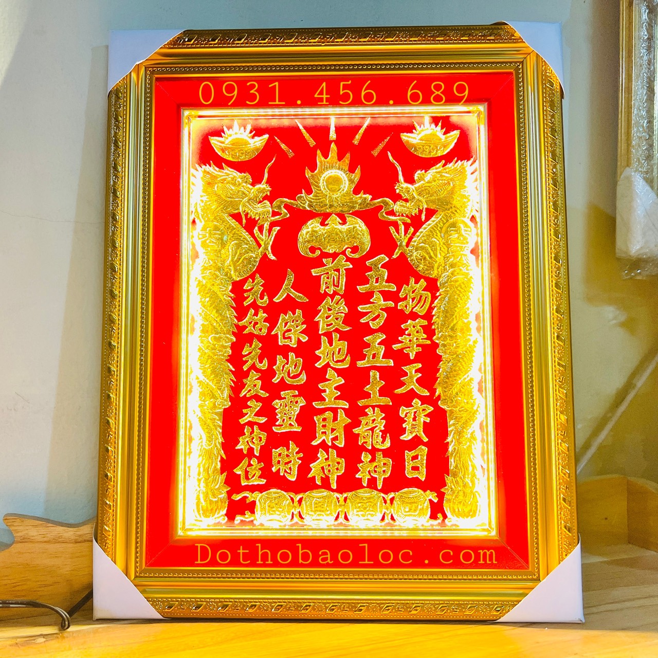 Bài vị thần tài thổ địa dát vàng 24 k khung nhựa 38cm x 48cm