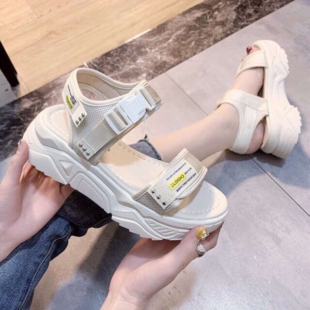 Sandal nữ quai đinh QC cao cấp độn đế 5p