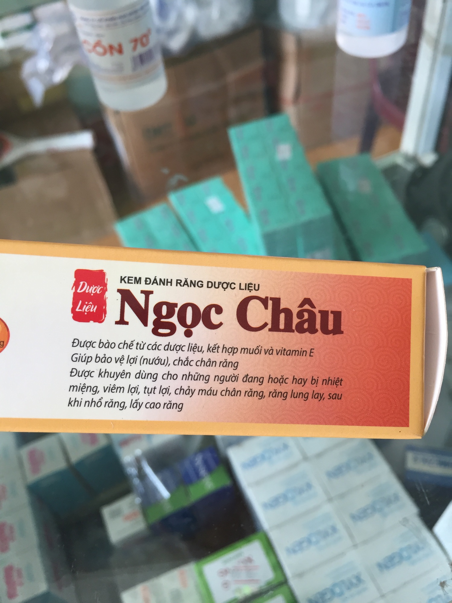 Kem đánh răng dược liệu Ngọc Châu 125gr