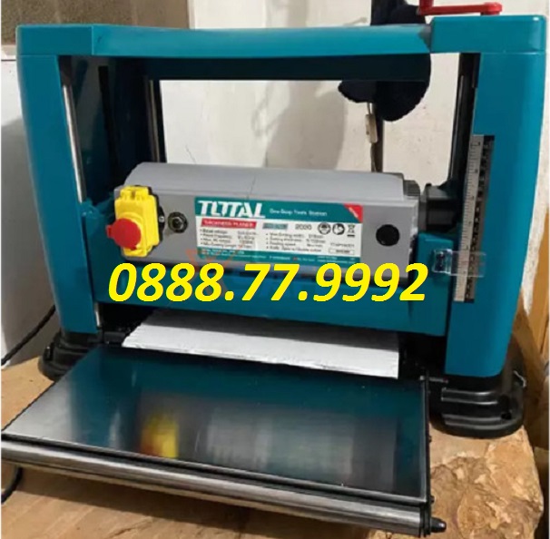 Máy bào cuộn Total (TTKP15001)