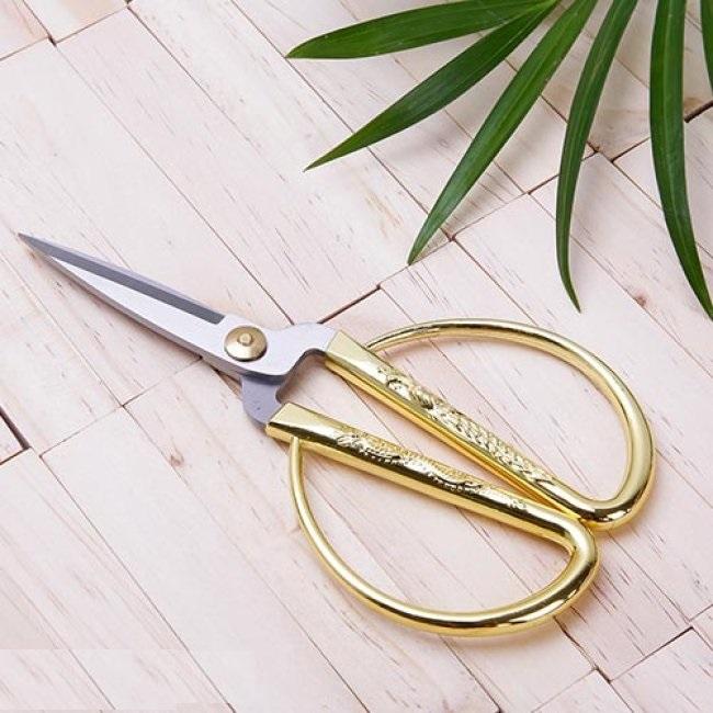 Kéo mạ vàng chạm khắc rồng phụng siêu bén ,siêu bền
